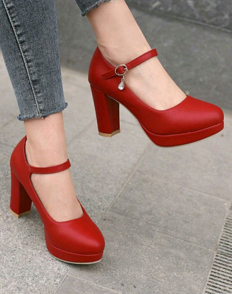 Women Closed Shoes - Bob Adams Omec Online Smart Shop